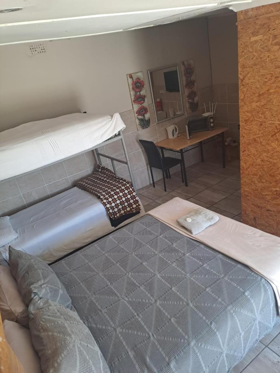 Breaking Dawn Bed & Breakfast Noupoort ภายนอก รูปภาพ