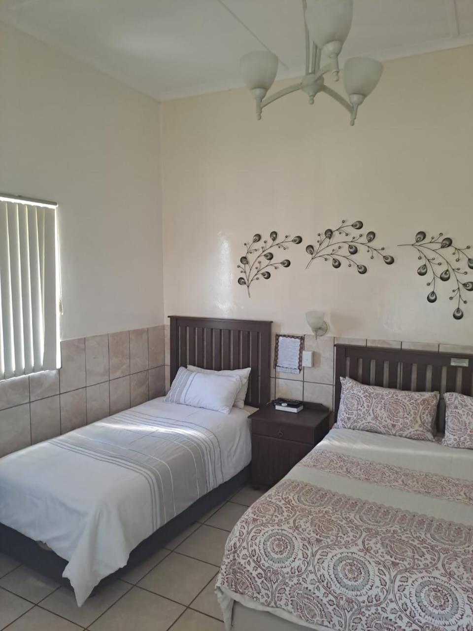 Breaking Dawn Bed & Breakfast Noupoort ภายนอก รูปภาพ